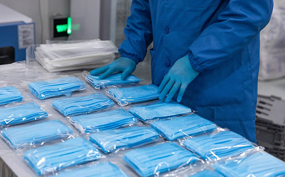 華盛興邦承接的南充蓬安首條醫(yī)用口罩生產(chǎn)線即將試生產(chǎn)，日產(chǎn)口罩30萬(wàn)只！