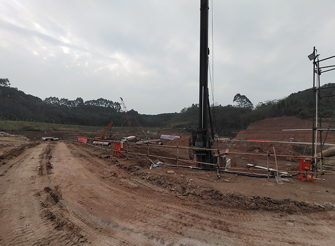 公司設(shè)計(jì)師前往重慶某項(xiàng)目現(xiàn)場勘察